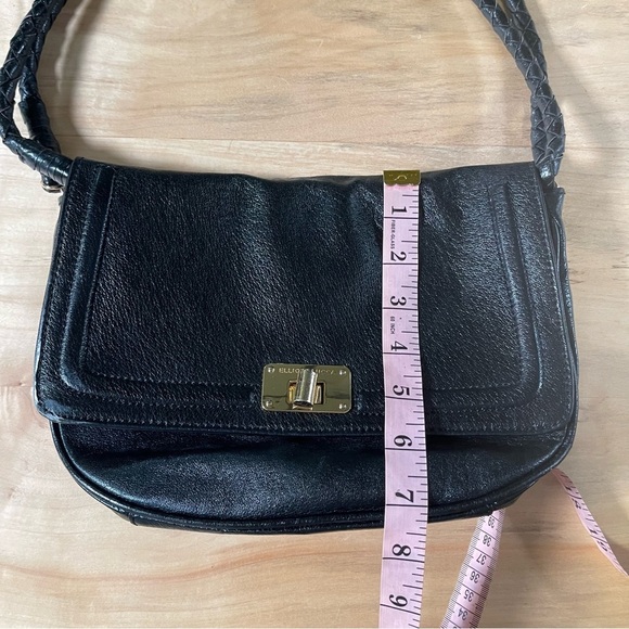 Elliott Lucca black leather crossbody bag - Picture 11 of 12